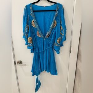 Embroidered free people dress or cover up Size M.